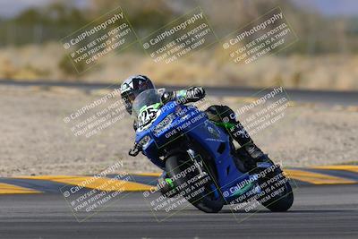 media/Dec-17-2022-SoCal Trackdays (Sat) [[224abd9271]]/Turn 7 Set 1 (1125am)/